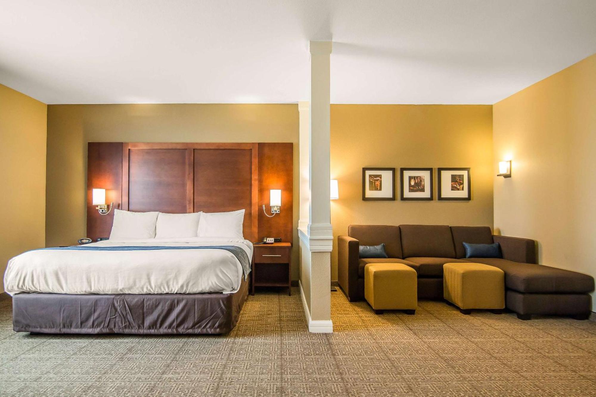 Comfort Suites - Dodge City Exterior foto